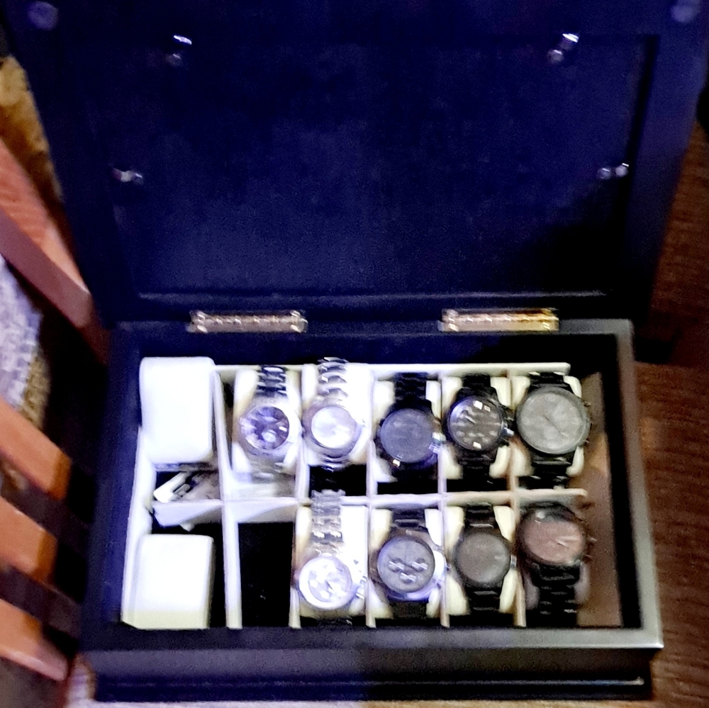 Watches all in new or like new condition Citizen